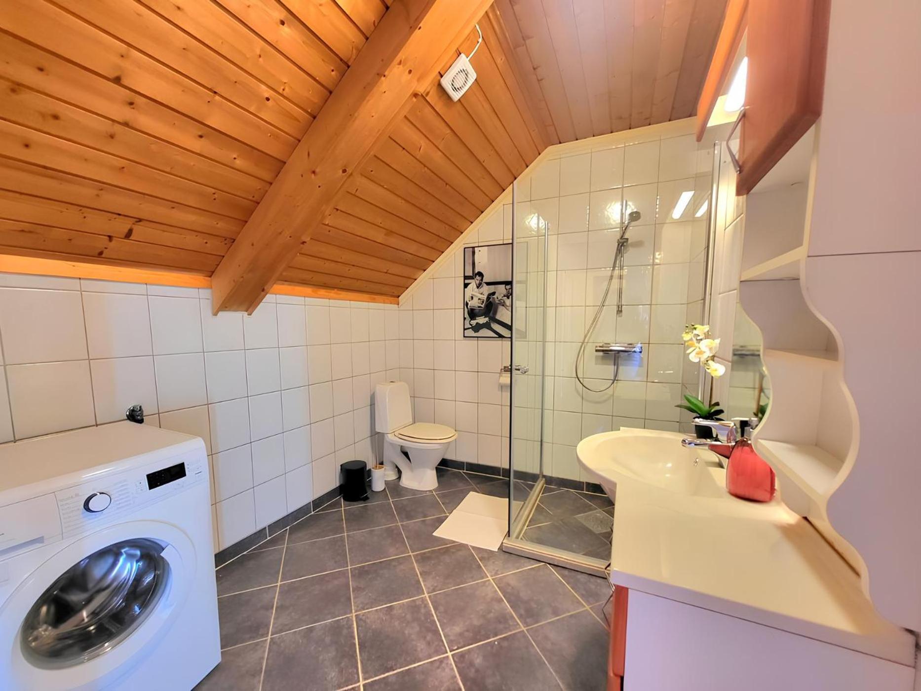 Sunset Penthouse, Fjord View & Parking Apartment Trondheim Bagian luar foto